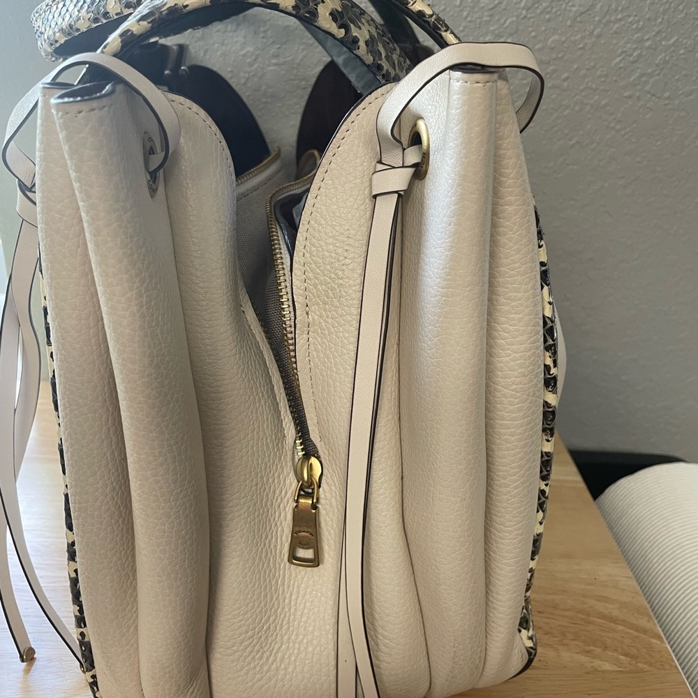 COPY - Coach Hobo Harmony - Picture 5 of 12
